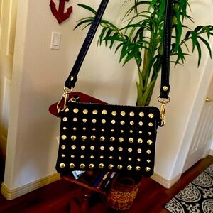 Vegan Black Crossbody from my personal collection free jewelry w/each purchase